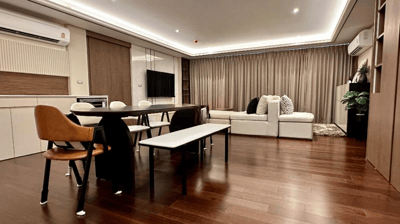 Property image 1 of 9