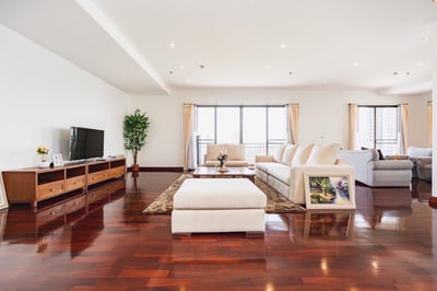 Property image 1 of 19