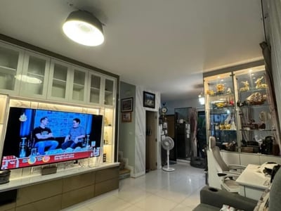 Property image 1 of 5