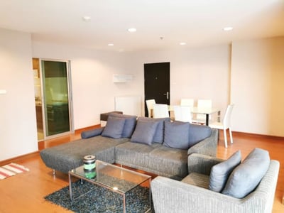 Property image 1 of 4
