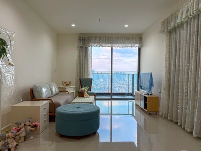 Property image 1 of 9