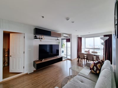 Property image 1 of 12