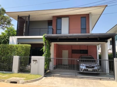 Property image 1 of 5