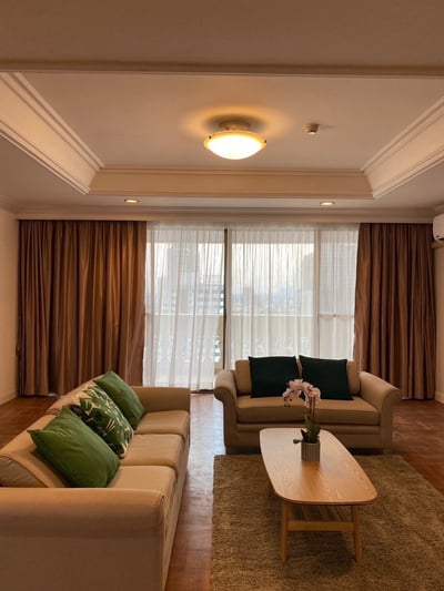 Property image 1 of 17