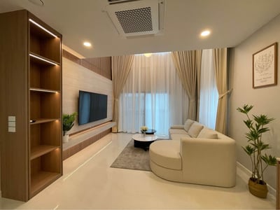 Property image 1 of 19