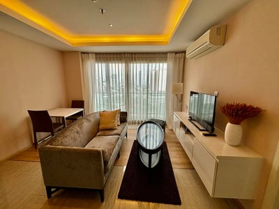 Property image 1 of 7