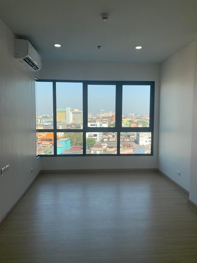 Property image 1 of 2