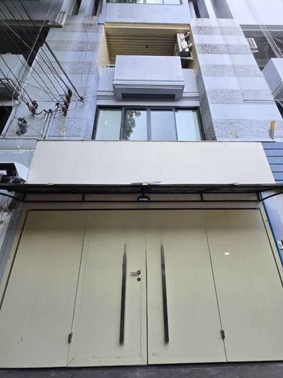 Property image 1 of 7