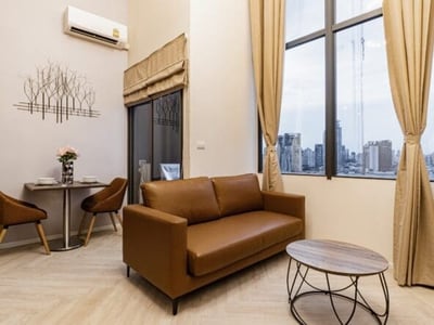 Property image 1 of 12