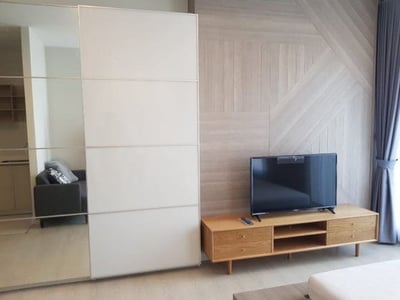 Property image 1 of 6