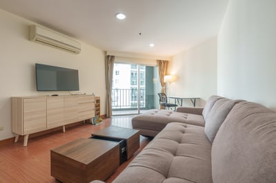 Property image 1 of 21