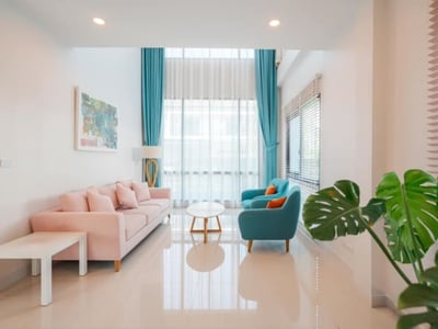 Property image 1 of 5