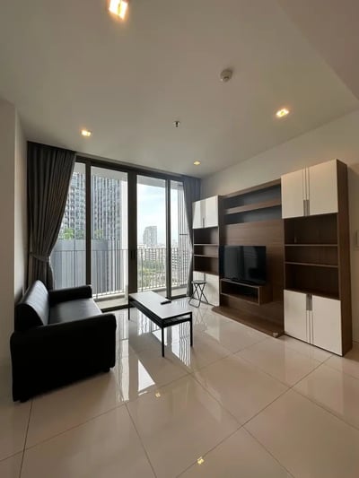 Property image 1 of 9