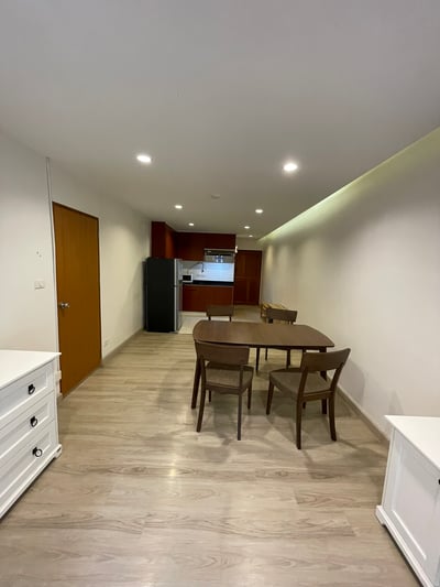 Property image 1 of 8