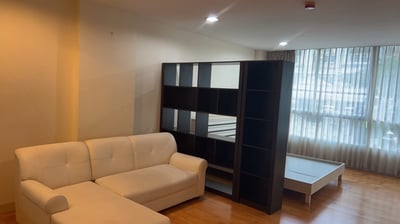 Property image 1 of 5