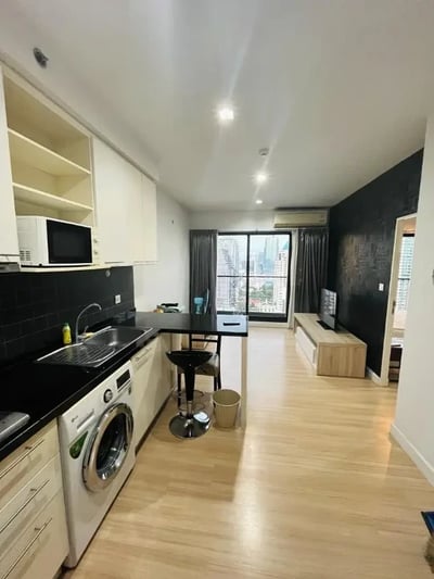 Property image 1 of 11