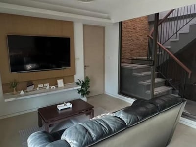 Property image 1 of 5