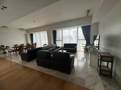 Property image 1 of 14