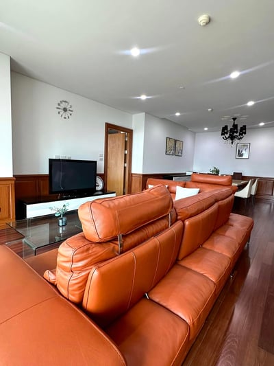 Property image 1 of 11