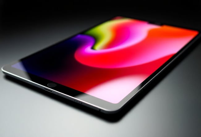 Sleek Elegance: iPad Pro Side Profile