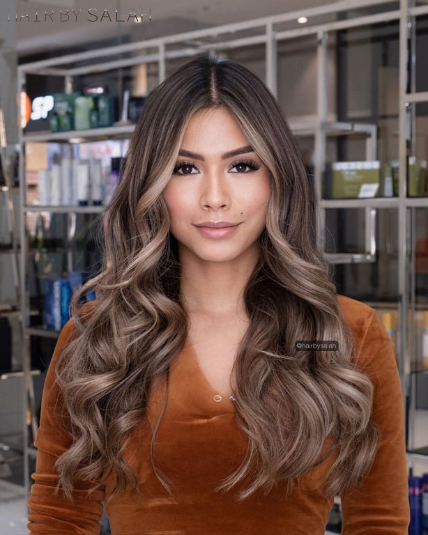 In this image show, the Caramel For Chestnut Brown Hairstyles.