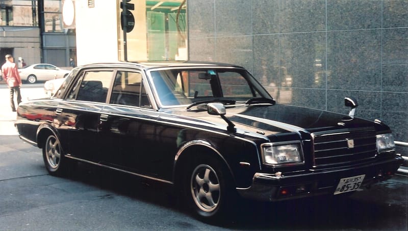 Toyota Century VG20–VG45 — JDM hero image