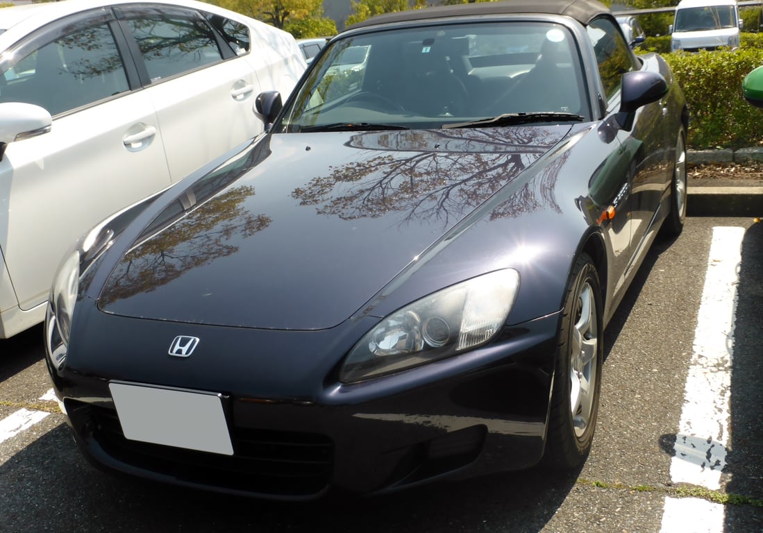 Honda S2000 AP1 roadster, front view