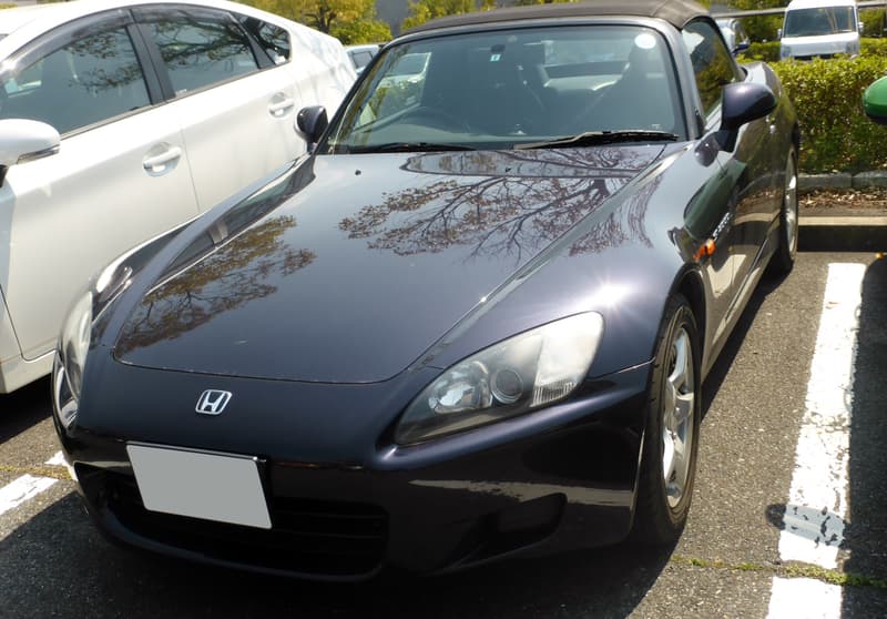 Honda S2000 AP1 roadster, front view