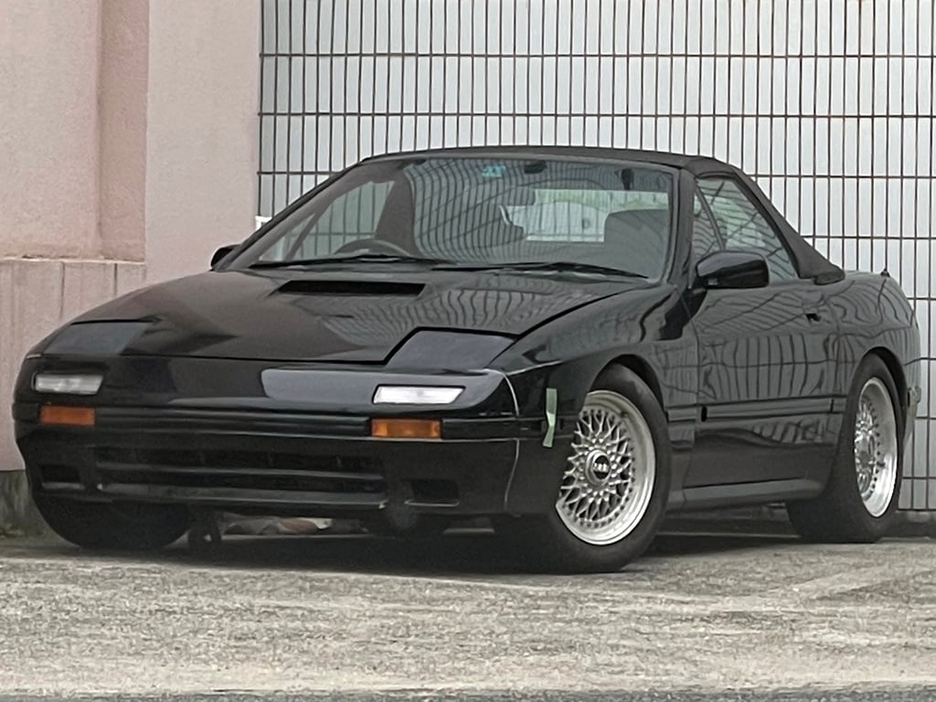 Mazda Savanna RX-7 Cabriolet (E-FC3C)