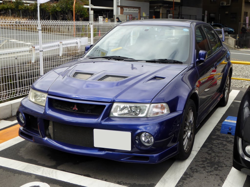 Mitsubishi Lancer GSR Evolution VI front view