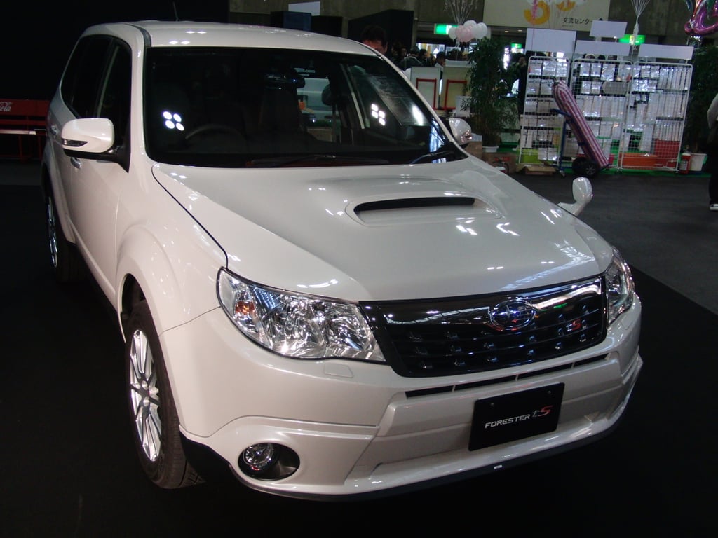 Subaru Forester tS, front view