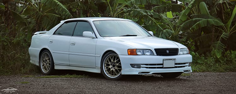 Toyota Chaser front three-quarter — JZX100 sixth generation