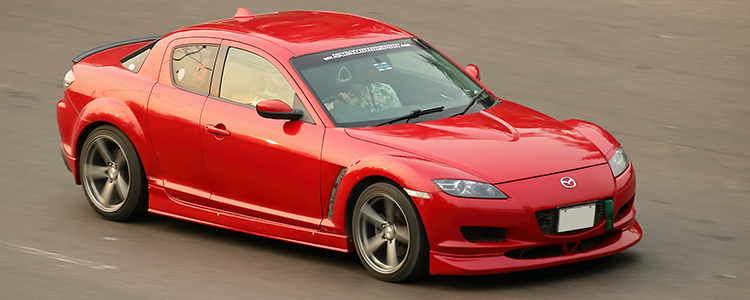 Mazda RX-8 SE3P, front three-quarter view