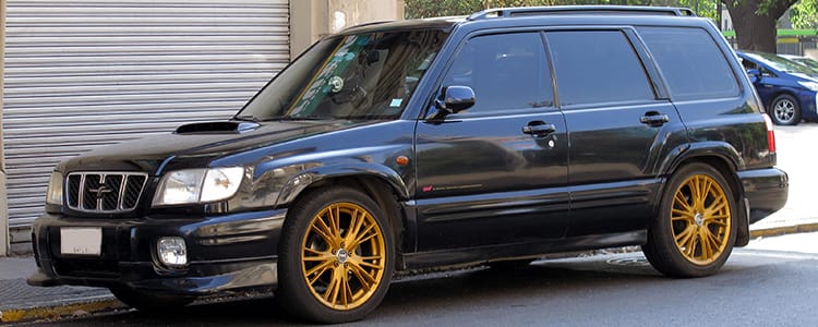 Subaru Forester — primary editorial hero image, front three-quarter view