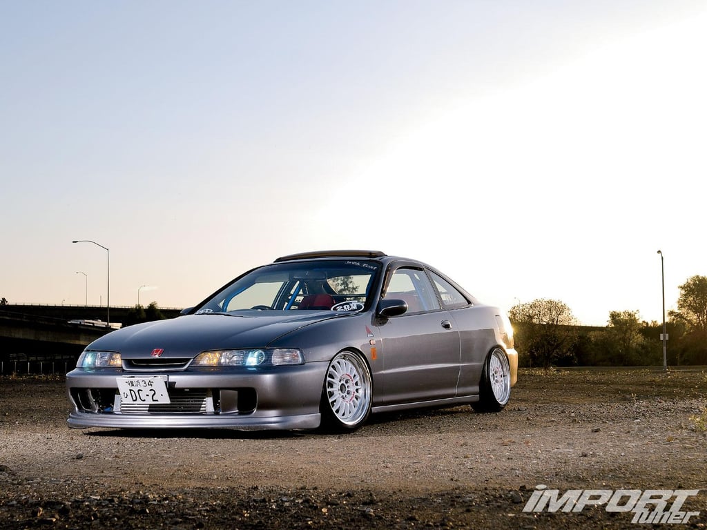 Honda Integra Type R DC2 front three-quarter view