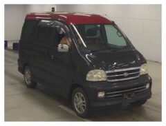 JDM 2000 Daihatsu Atrai7 for sale