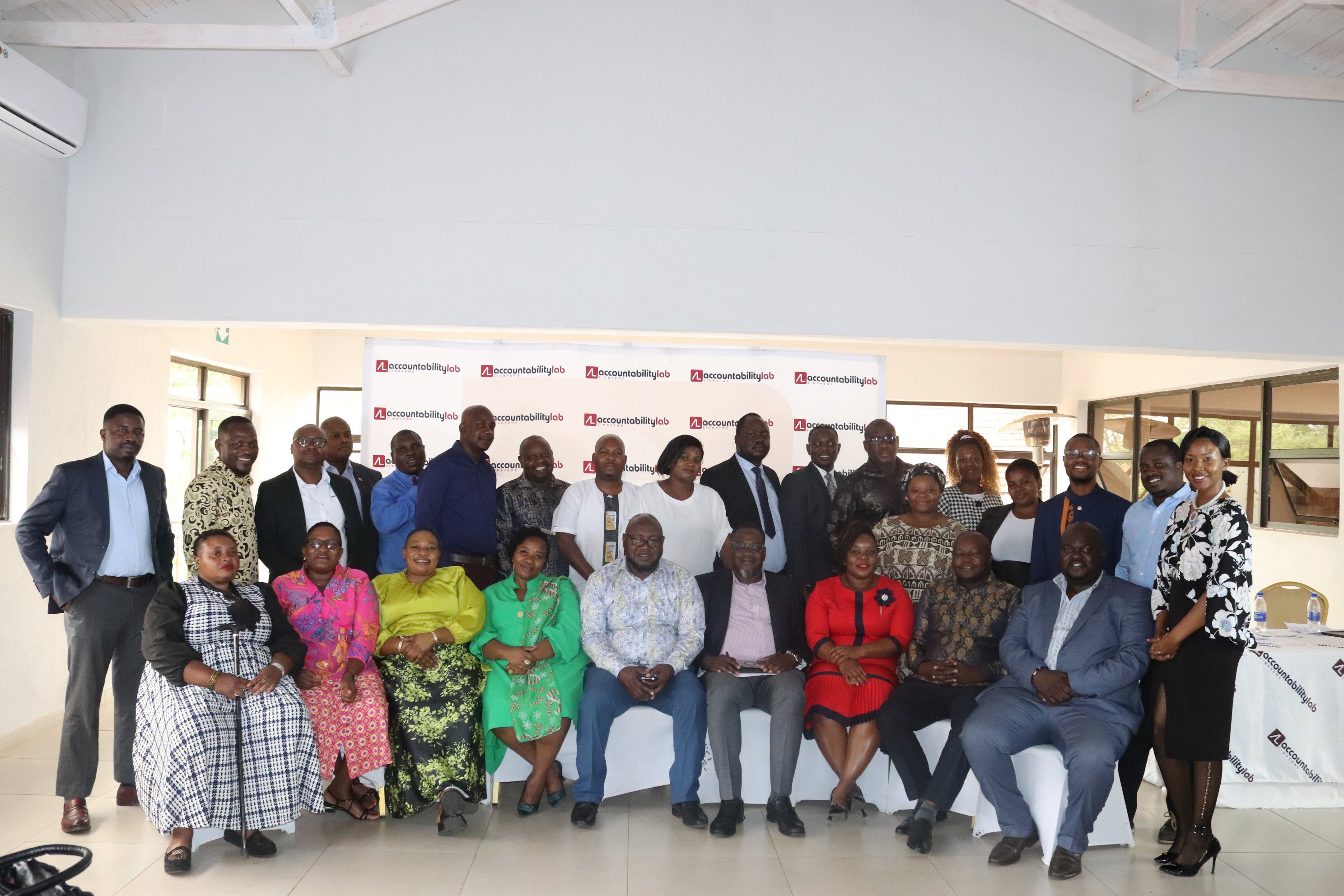 Cover page picture - ALZ with parliamentarians