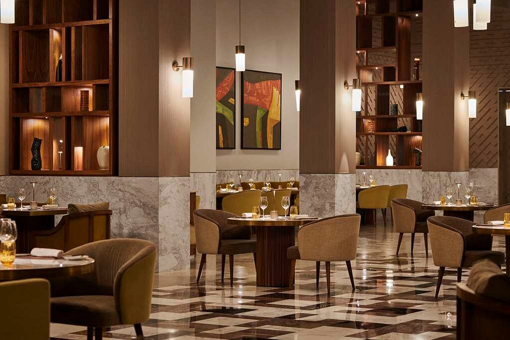 Hyatt Place Hotel fine dining