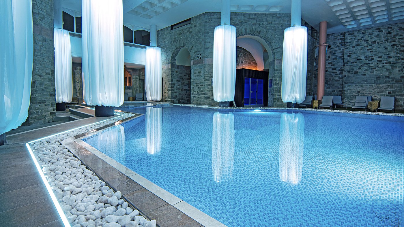 Indoor swimming pool at Shrigley Hall spa and leisure facilities