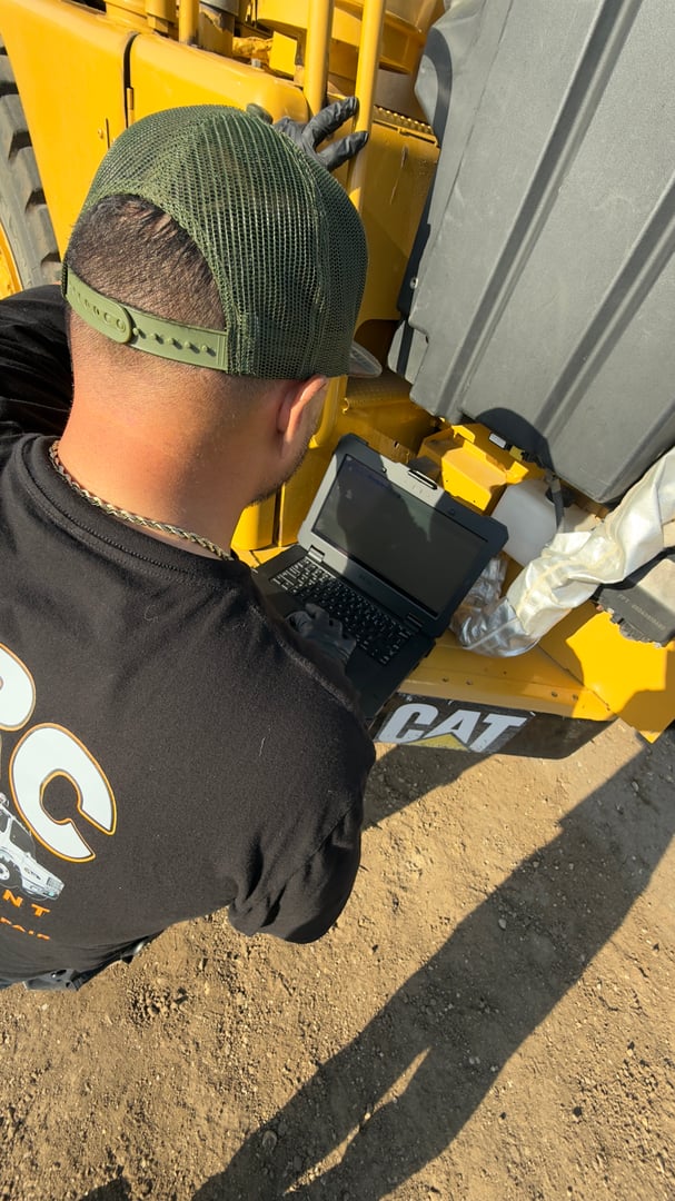 Heavy equipment maintenance service