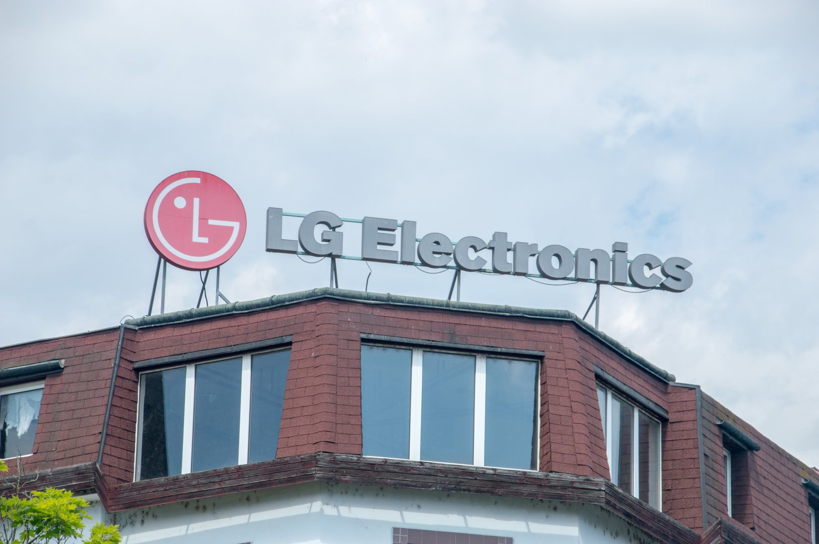LG Electronics logo