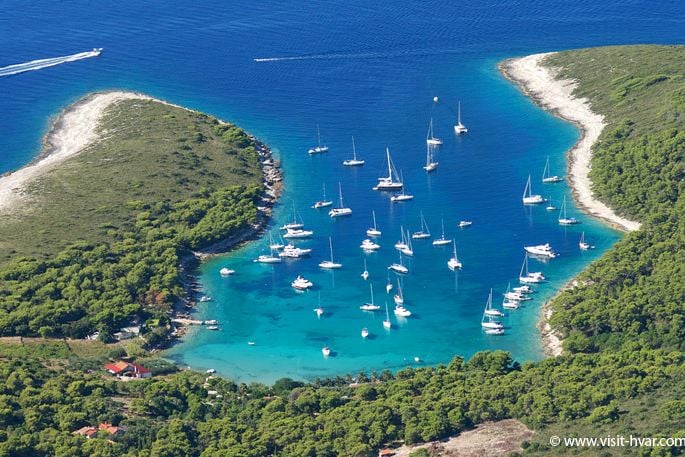 Palmižana, Hvar - Laganini Beach Club and Zori Restaurant