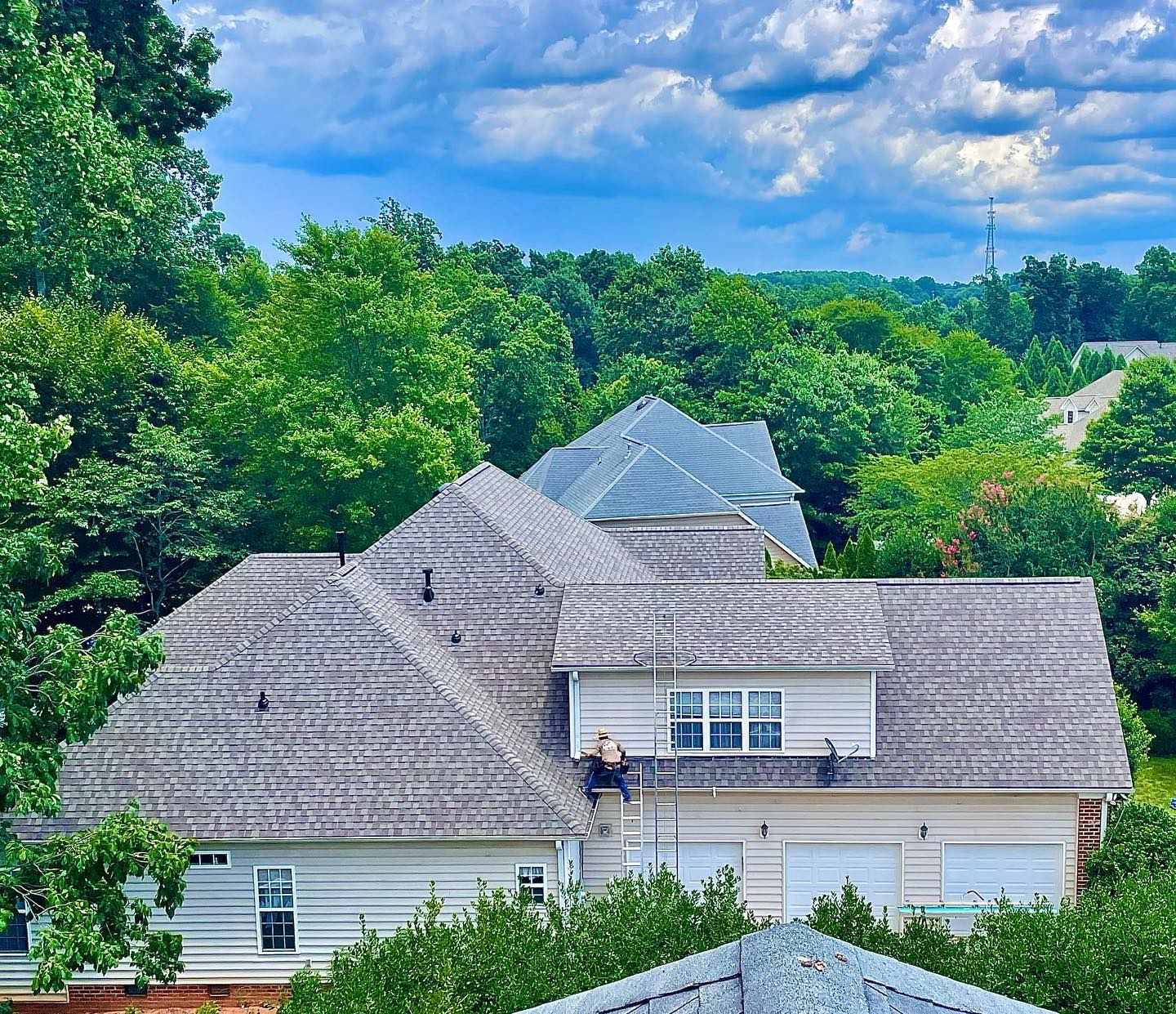 Knox Roofing professional work