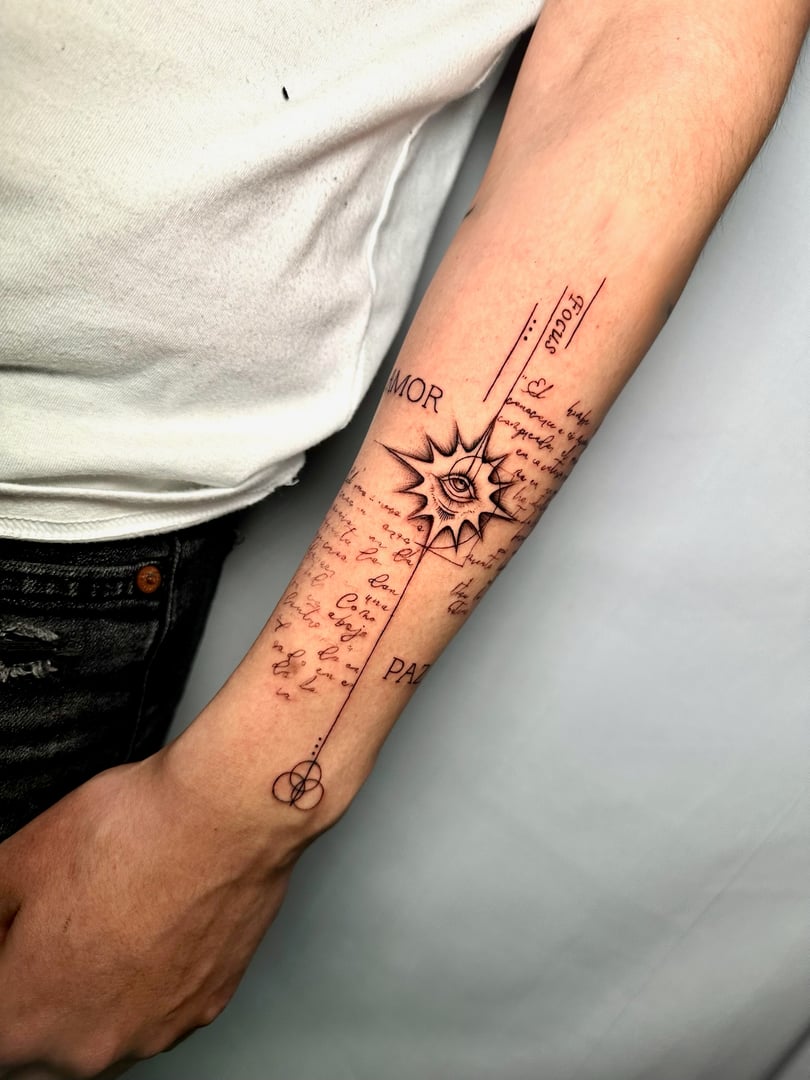 Tatuaje realizado por Victoria Lavā - Trabajo de portafolio