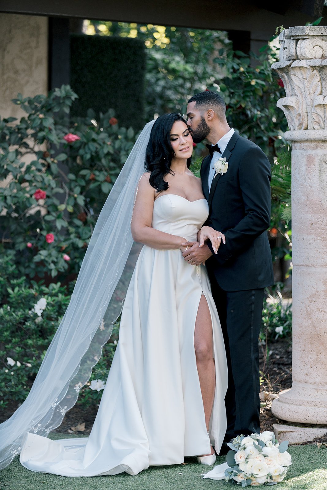 Affordable California wedding photography - romantic couple moments by Golden State Weddings