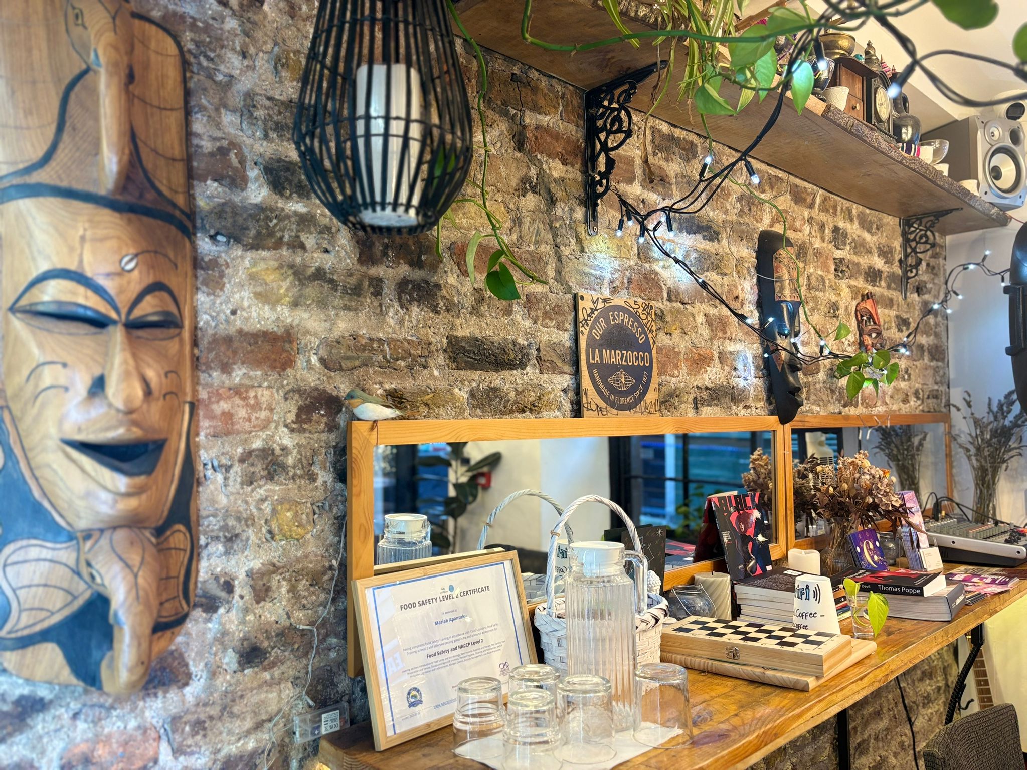 Blue Café interior and atmosphere