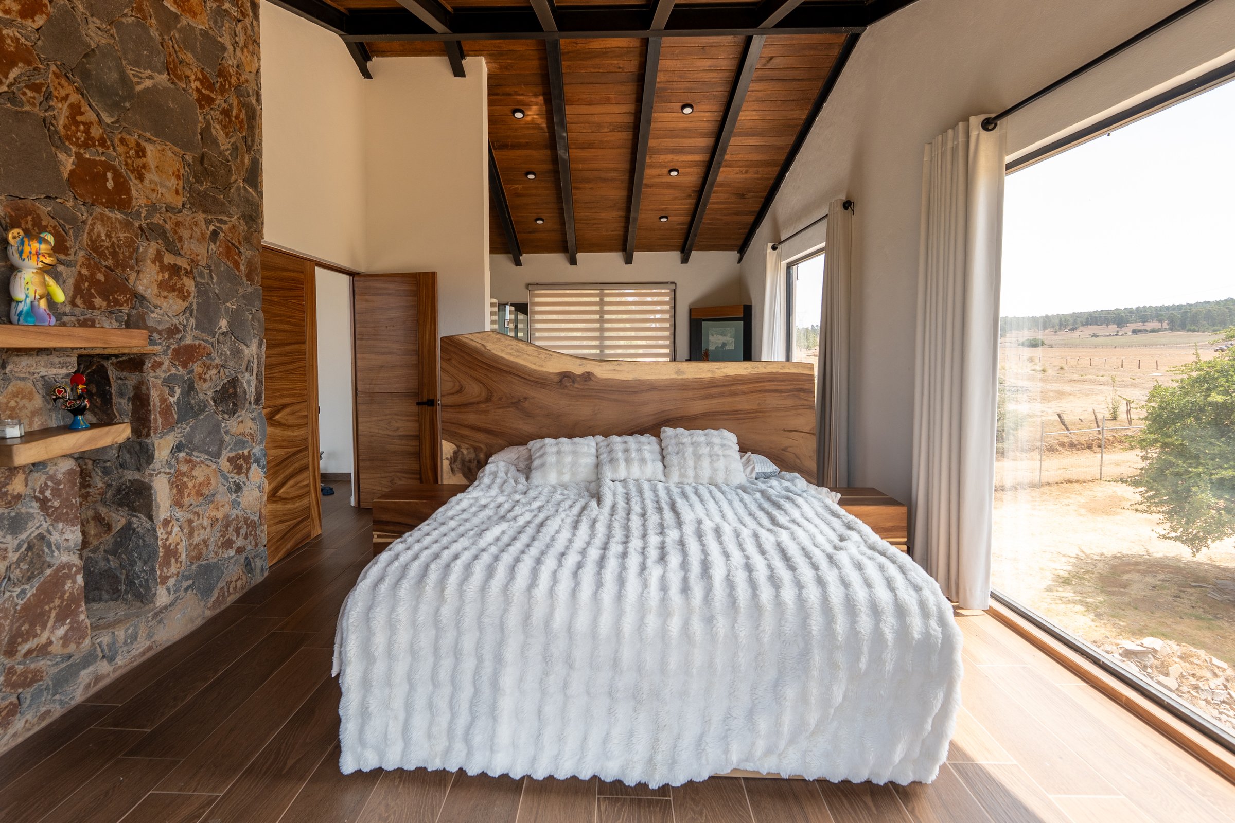 Suite master jacuzzi tina baño privado hotel Quinta El Descanso Tapalpa lujo Atemajac Brizuela Sierra Jalisco