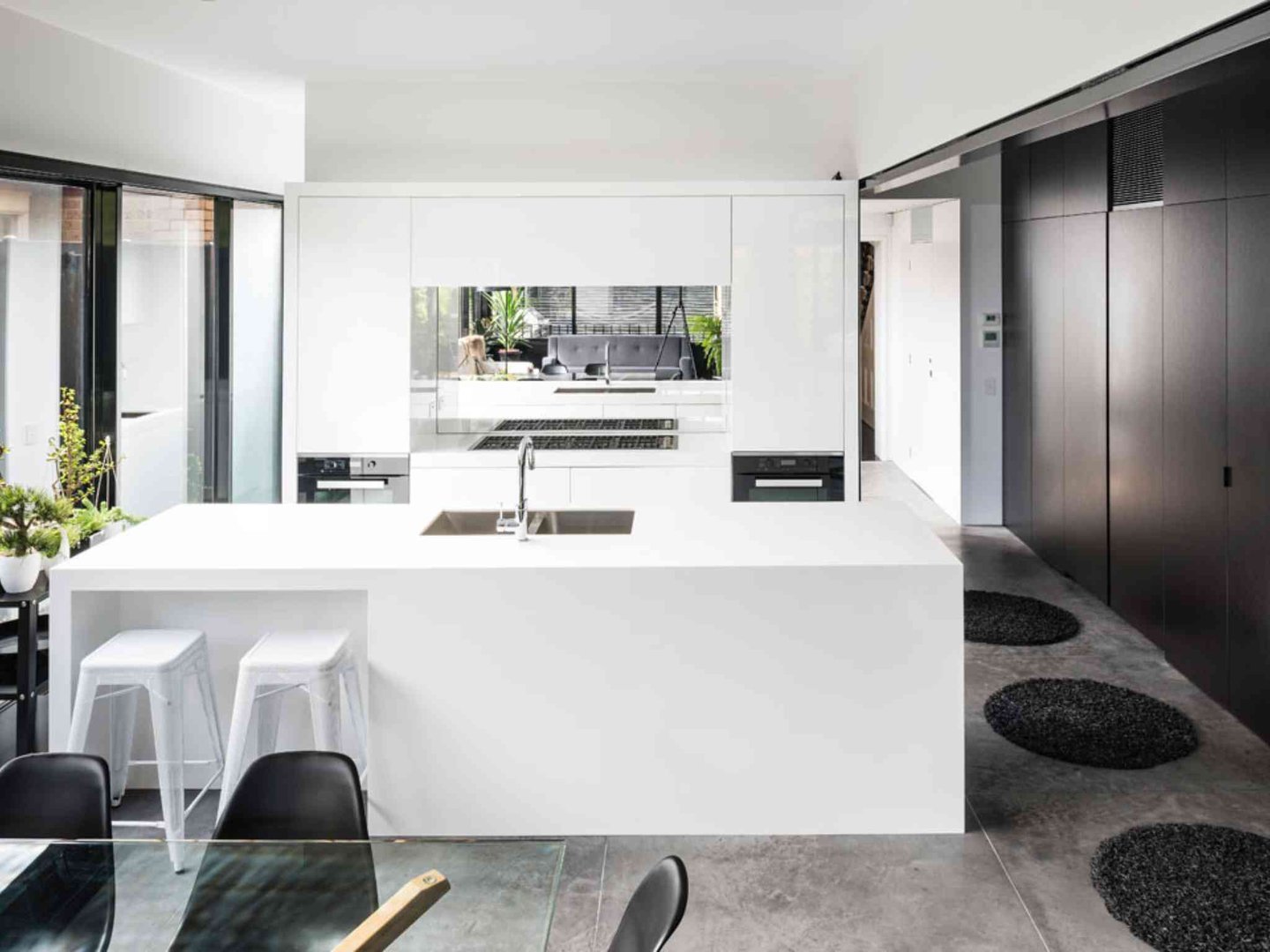 Luxury kitchen with marble backsplash