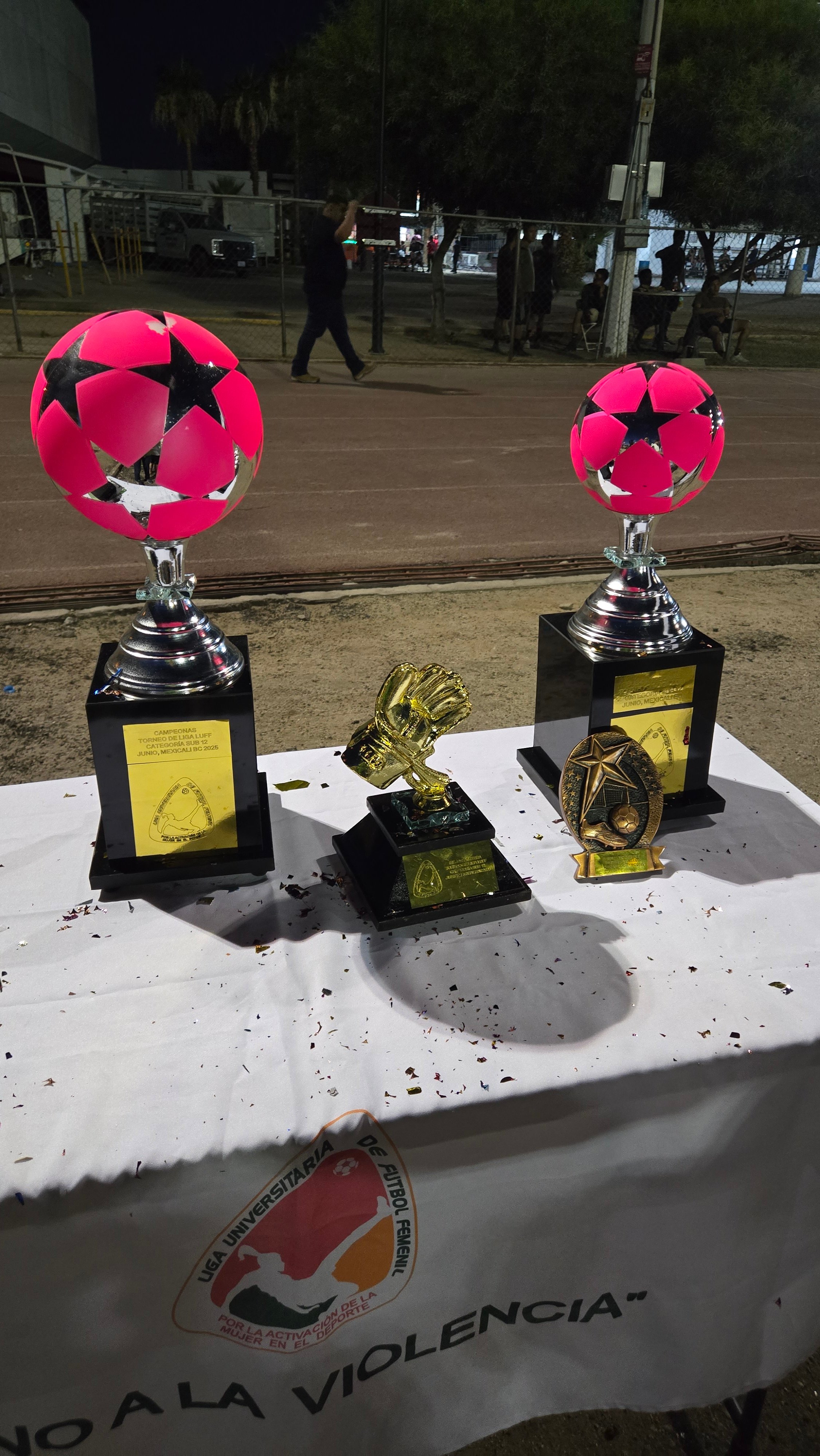 Premiación torneo Liga Universitaria - celebración campeones