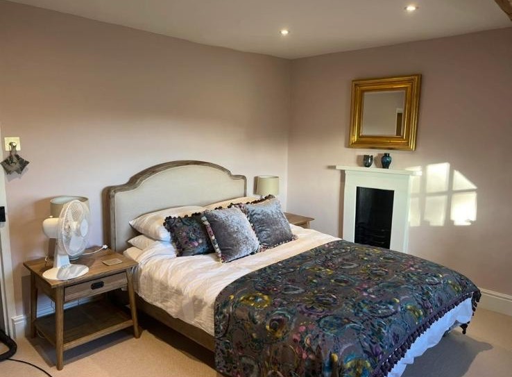 Professional bedroom painting and decorating project